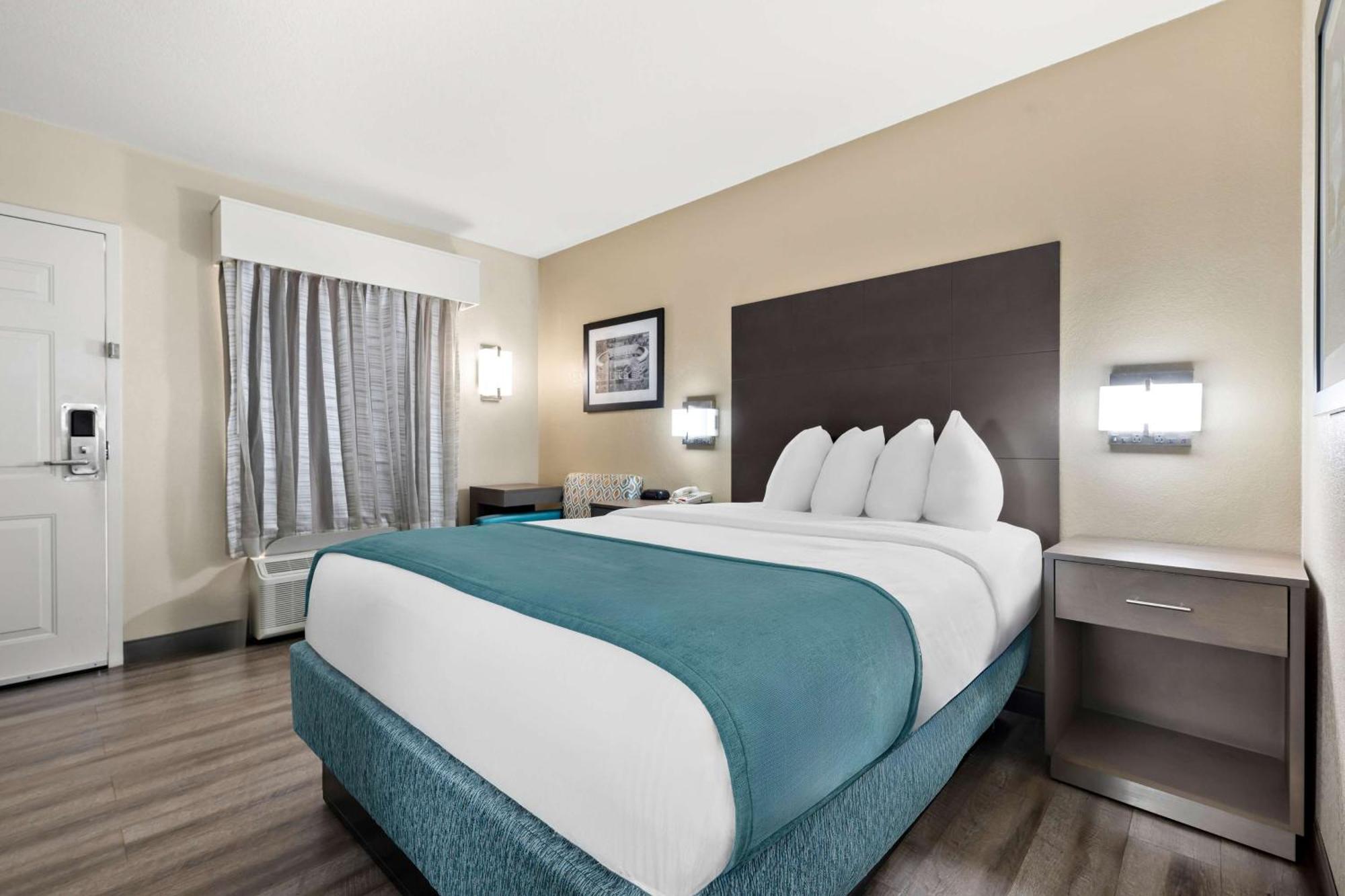 Best Western Catalina Inn Tuscaloosa Bagian luar foto