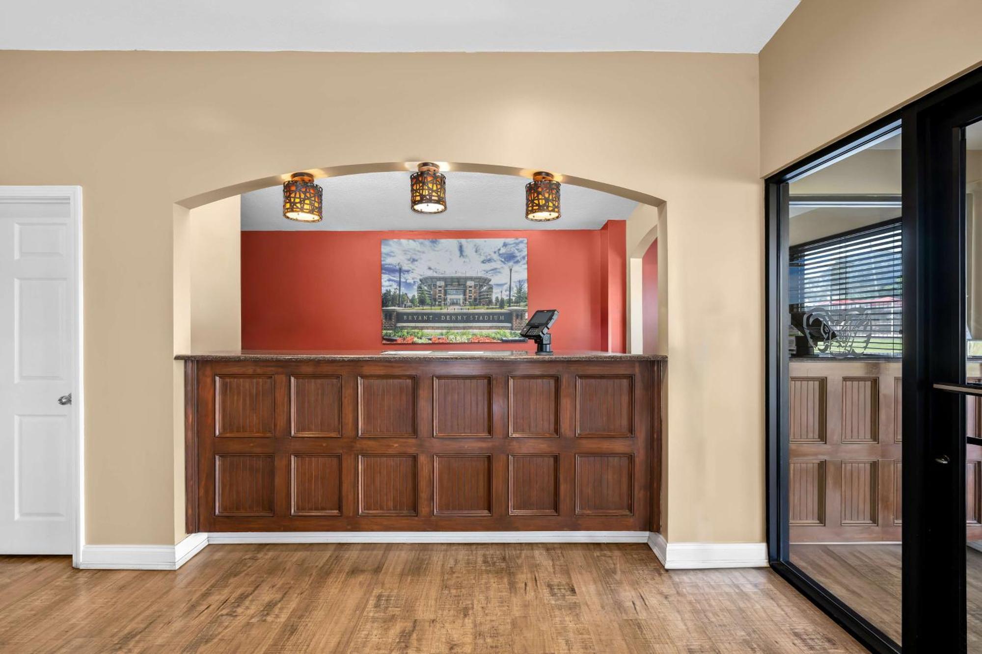 Best Western Catalina Inn Tuscaloosa Bagian luar foto